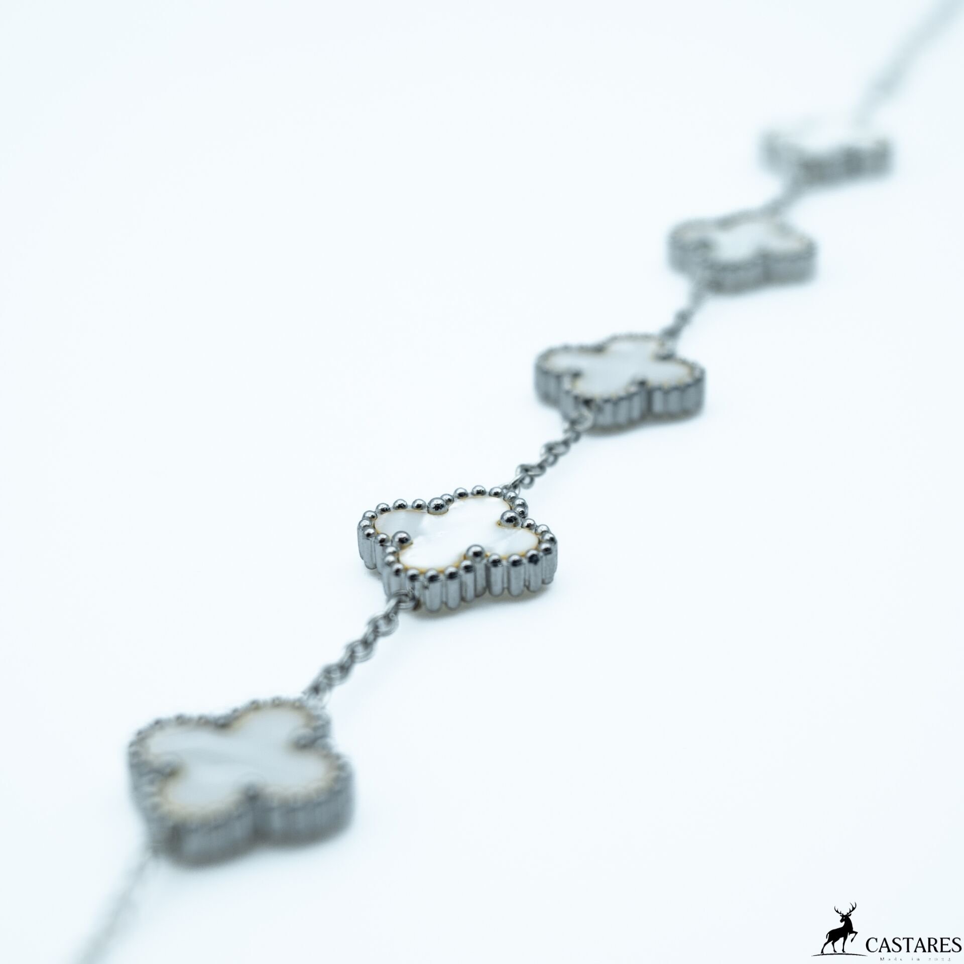 Van Cleef Tarzı Unisex Çelik Mermer Motifli Bileklik - Şıklık ve Kalitenin Buluşması